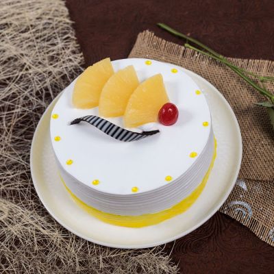 Yummy Pineapple Cake